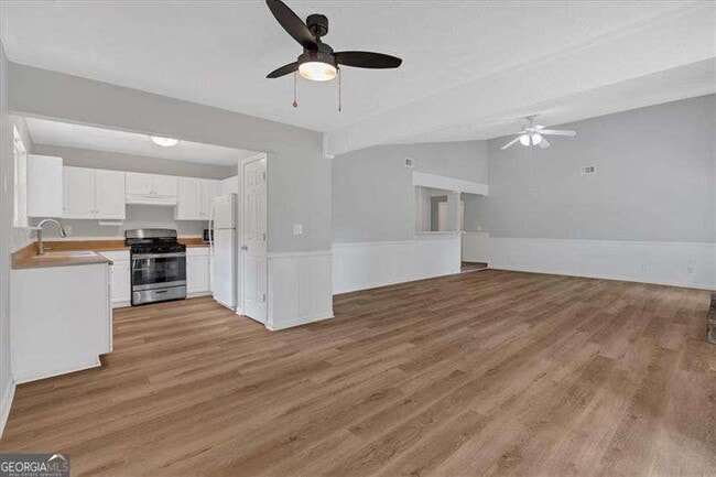 Building Photo - 4740 Jamerson Forest Pkwy