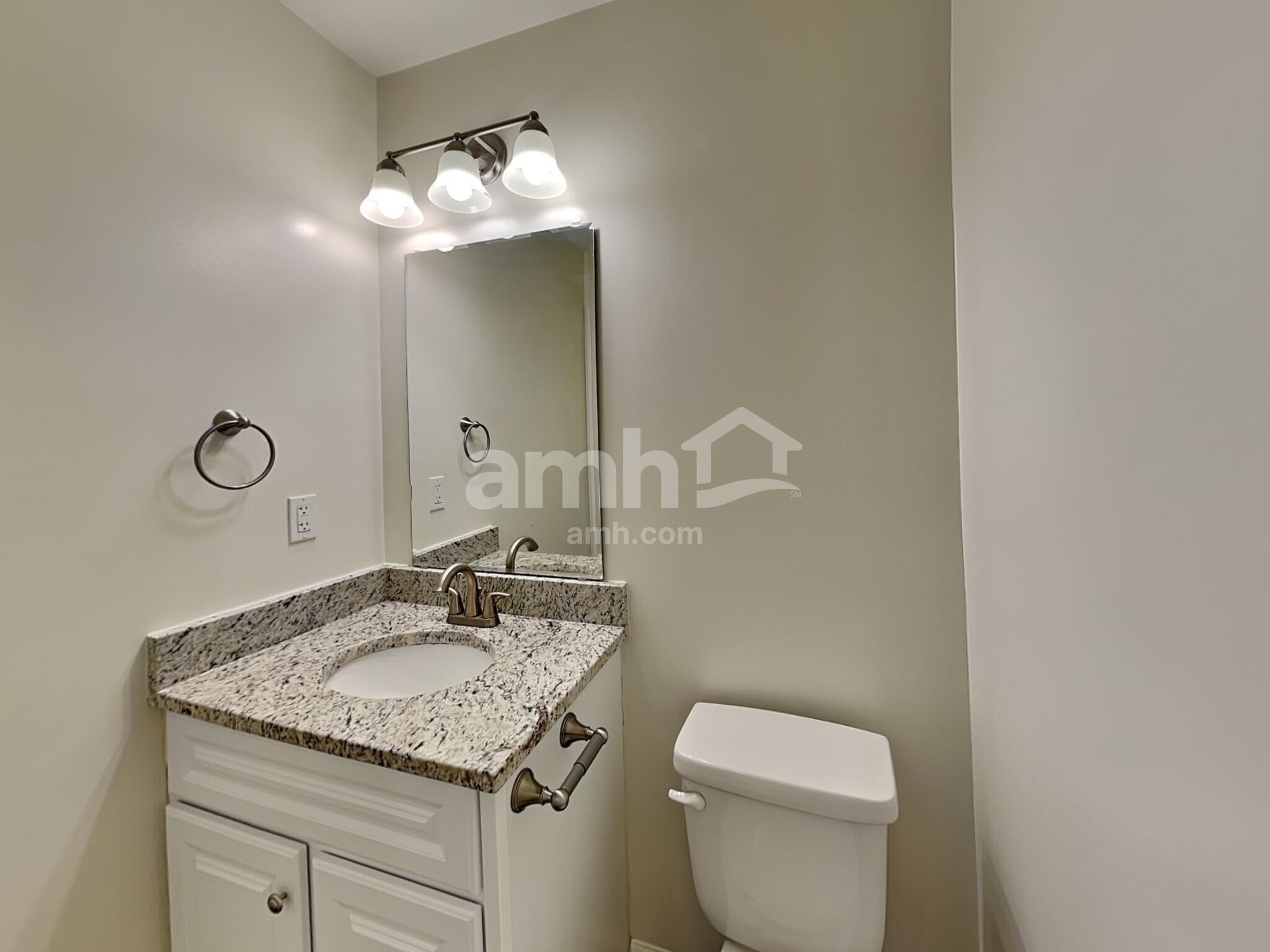 Building Photo - 9911 Codyview Dr