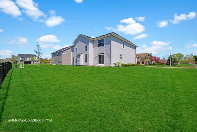 Building Photo - 12504 S Cherry Blossom Blvd