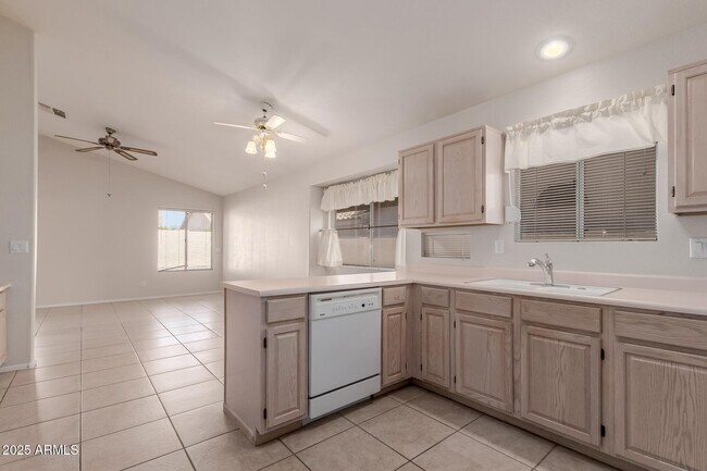 Building Photo - 14588 W Bison Path