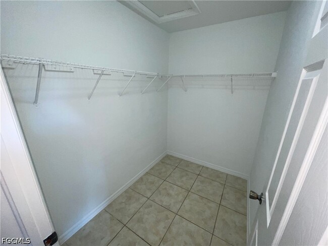 Building Photo - 1521 Hightower Ave S