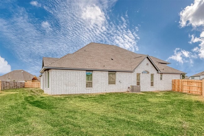 Building Photo - 1343 Vinter Mdws Ln