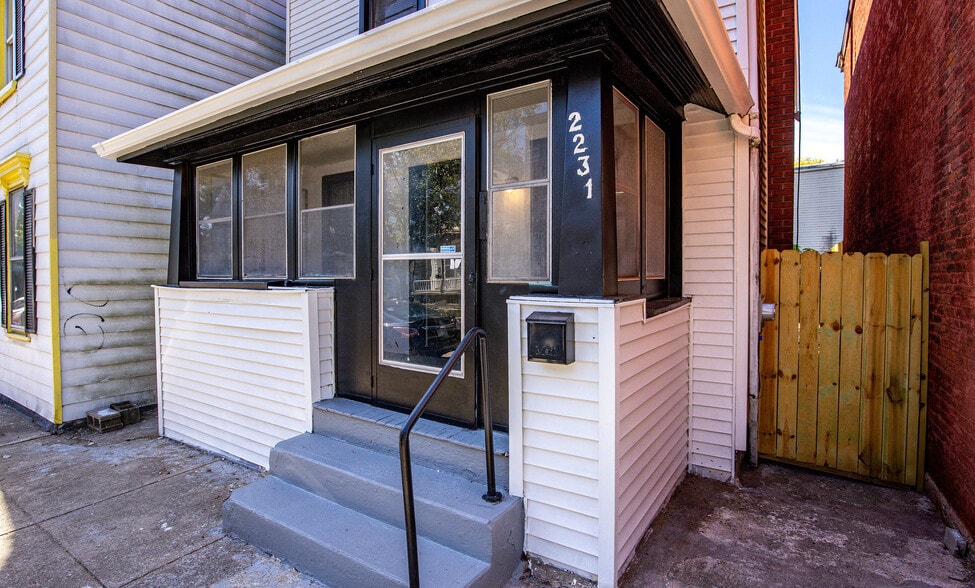 Building Photo - 2231 Flora St