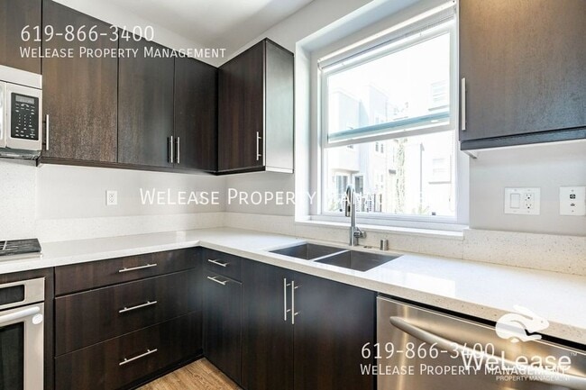 Building Photo - 7821 Stylus Dr