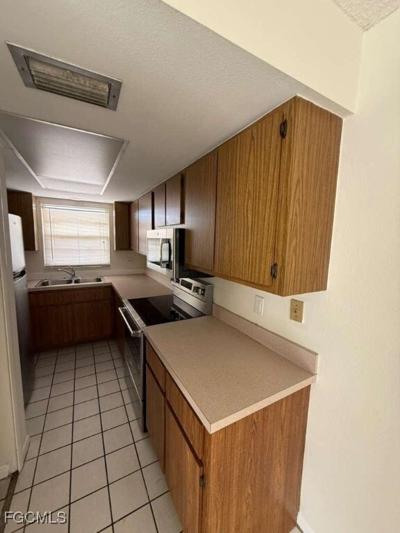 Building Photo - 2017 Santa Barbara Blvd