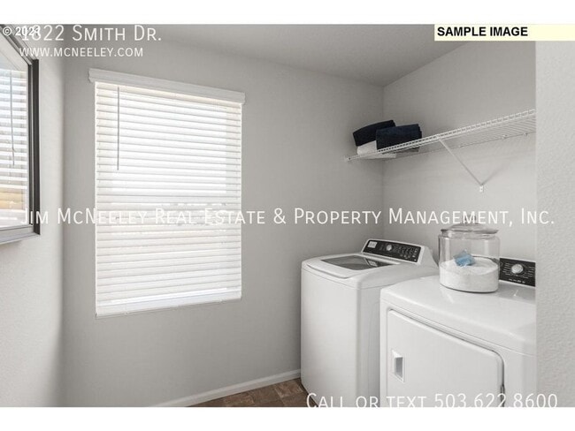 Building Photo - 1822 Smith Dr