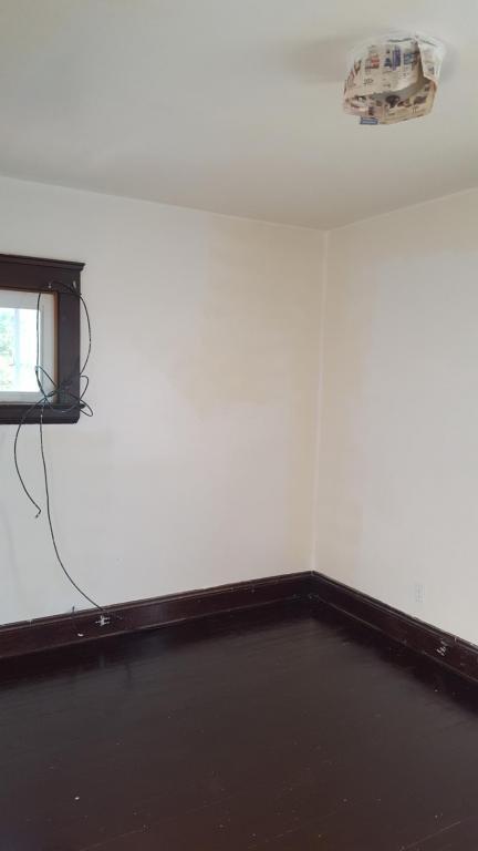 Building Photo - 12804 FARRINGDON AVE