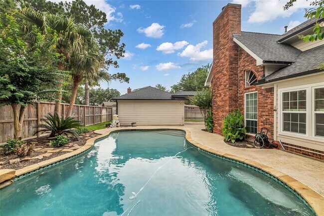 Building Photo - 7302 Palisades Heights Dr