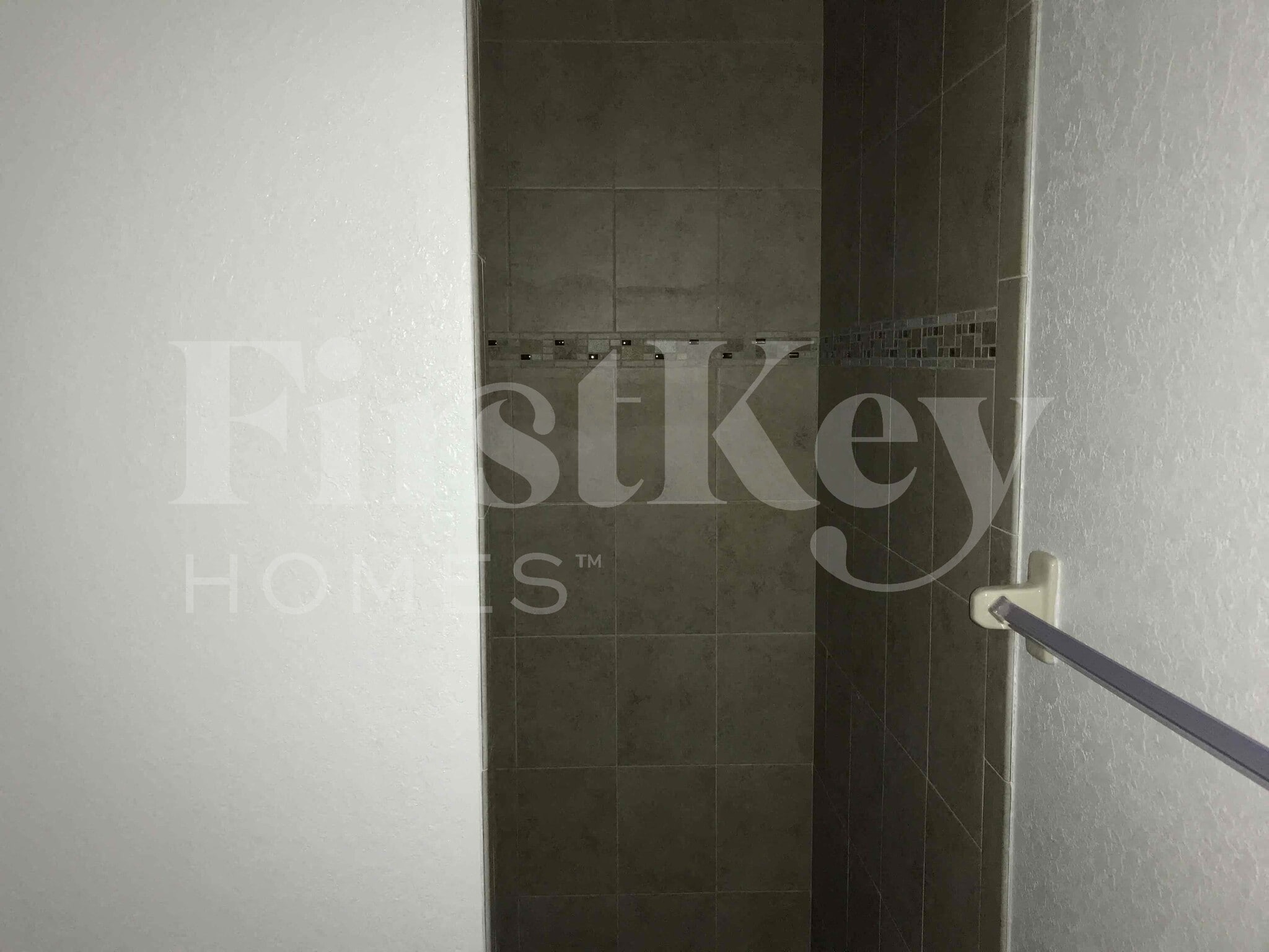 Building Photo - 11986 Booth Ave