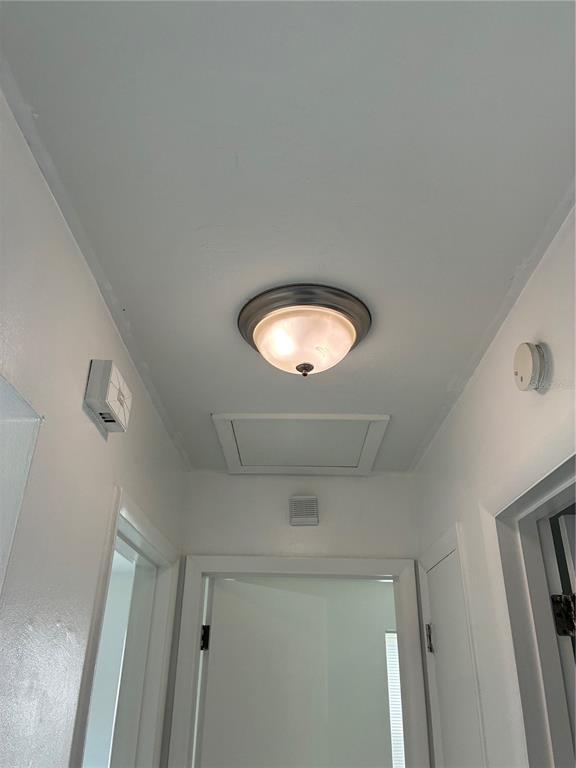 Building Photo - 1500 Daroca Dr