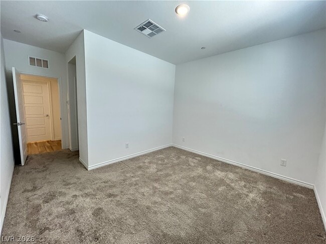 Building Photo - 2276 Luna Hvn St