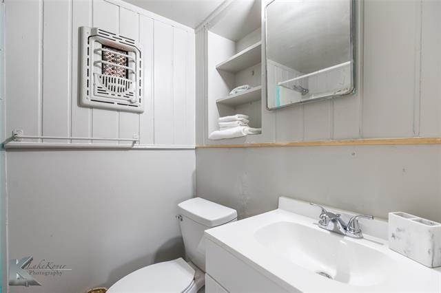 Building Photo - 818 Ballinger St