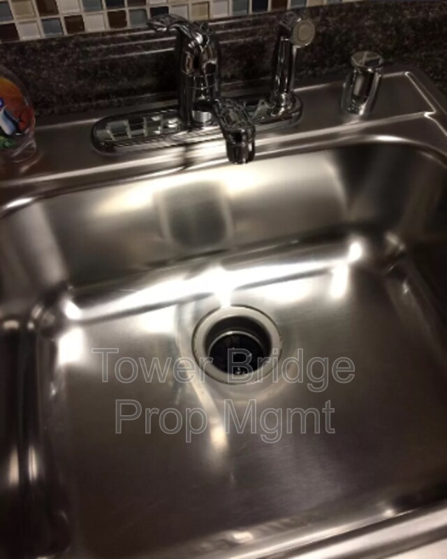 Building Photo - 11150 Trinity River Dr