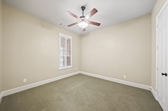 Building Photo - 25503 Madison Falls Ln