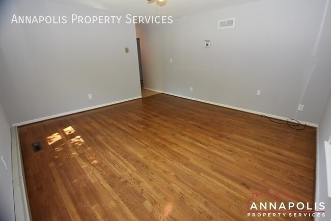 Building Photo - 843 Harbor View Terrace