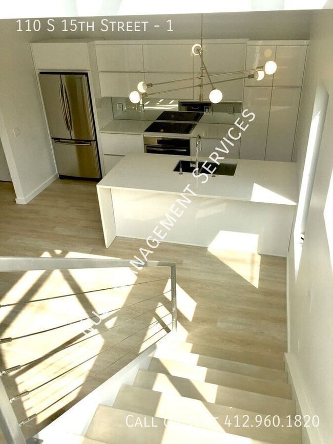 Building Photo - 110 S 15th St