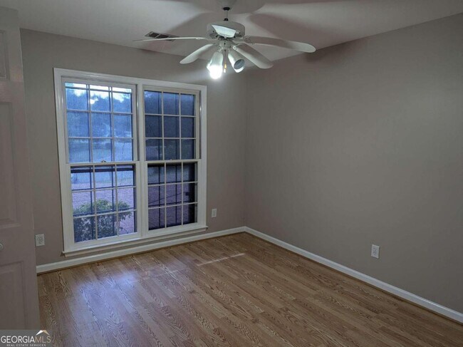 Building Photo - 1785 Brambletts Walk