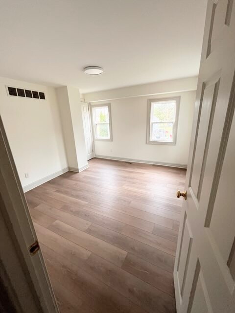 Building Photo - 159 Whitlock St