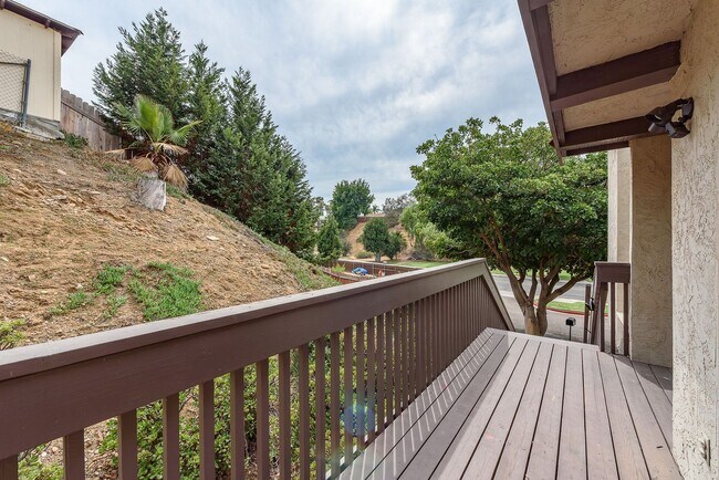Building Photo - Spacious SDSU Townhome For Rent!