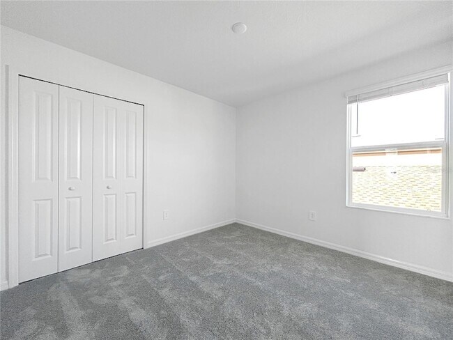 Building Photo - 17600 Shirewood Wy