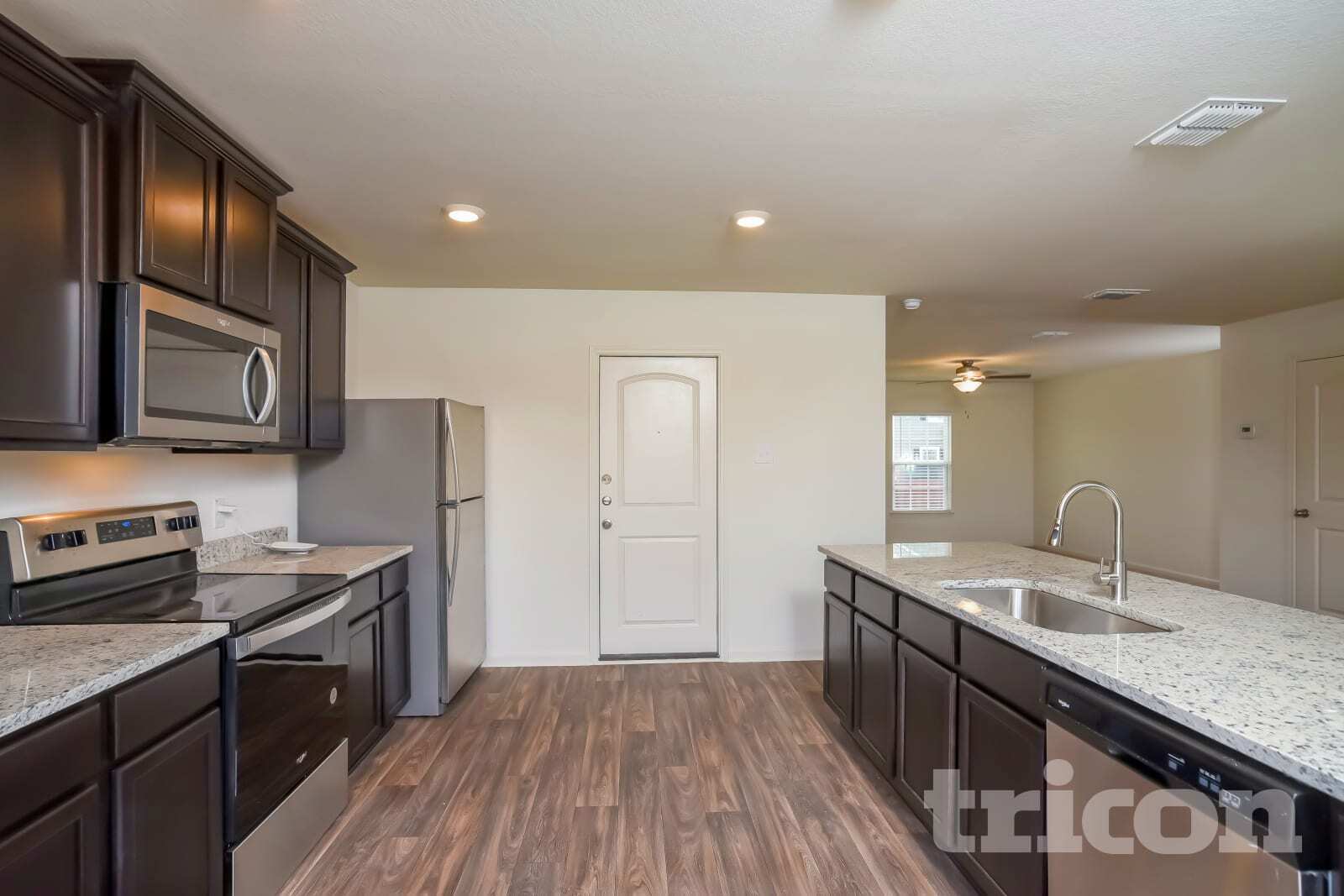 Building Photo - 11031 Chatham Ct