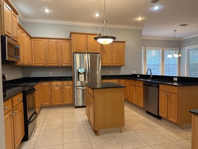 Building Photo - SOUTH TAMPA CUSTOM HOME