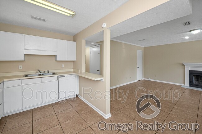 Building Photo - 815 Willow Pointe