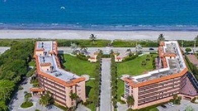 Building Photo - 2871 N Ocean Blvd