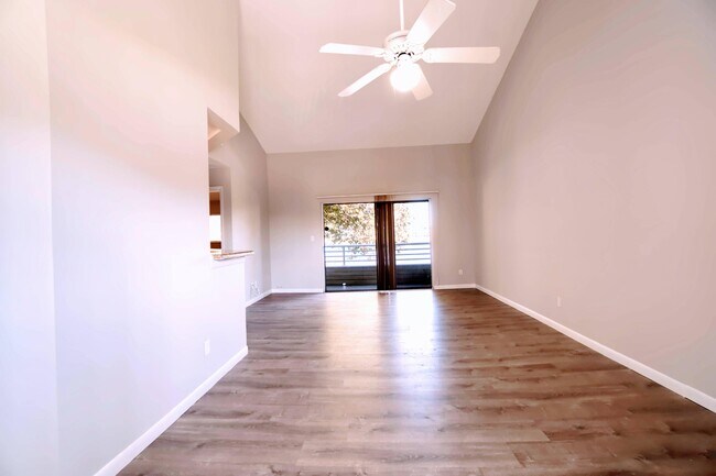 Building Photo - 3401 NW 44th St