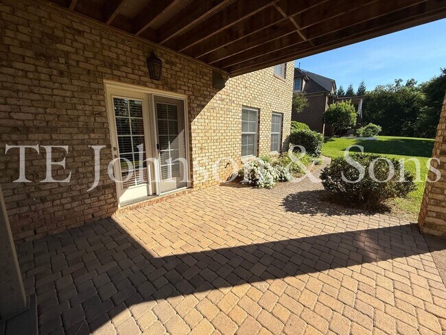Building Photo - 5540 Brookberry Farm Rd