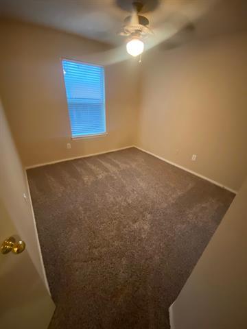 Building Photo - 1042 Palomino Dr