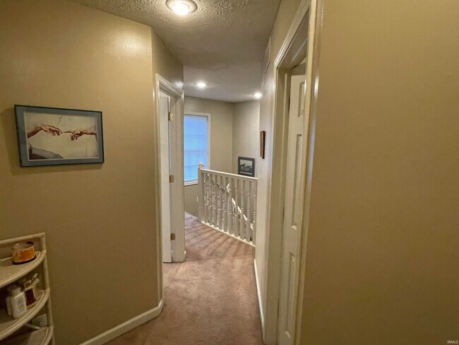 Building Photo - 2636 E Olson Dr