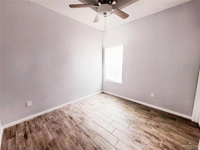 Building Photo - 3911 Valeria St