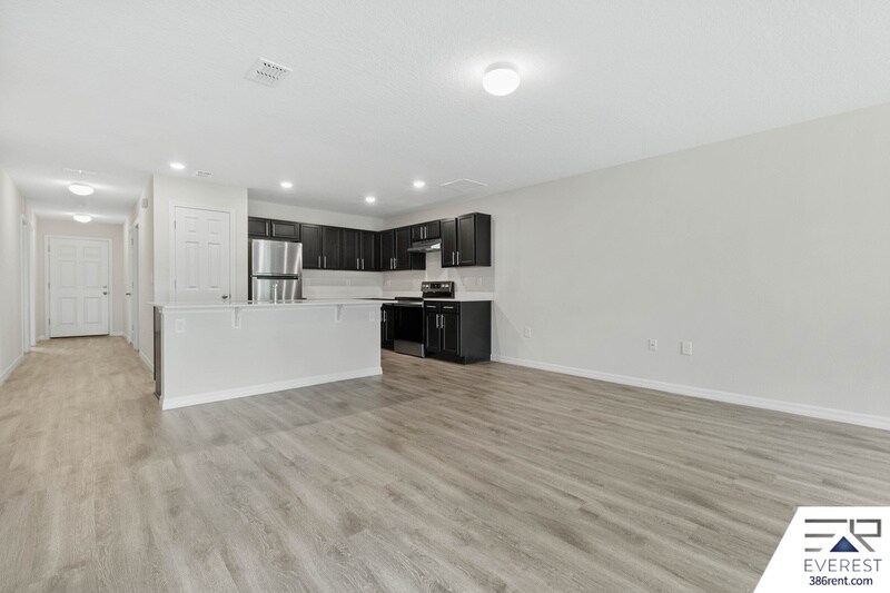 Building Photo - 26 Serbian Bellflower Trail