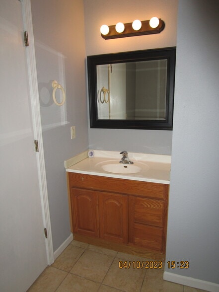 Vanity with Mirror - 309 S K St