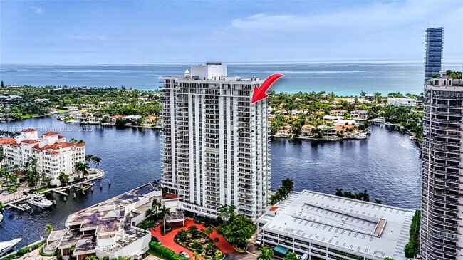 Building Photo - 19707 Turnberry Way