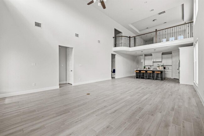 Building Photo - 14516 Kira Ln