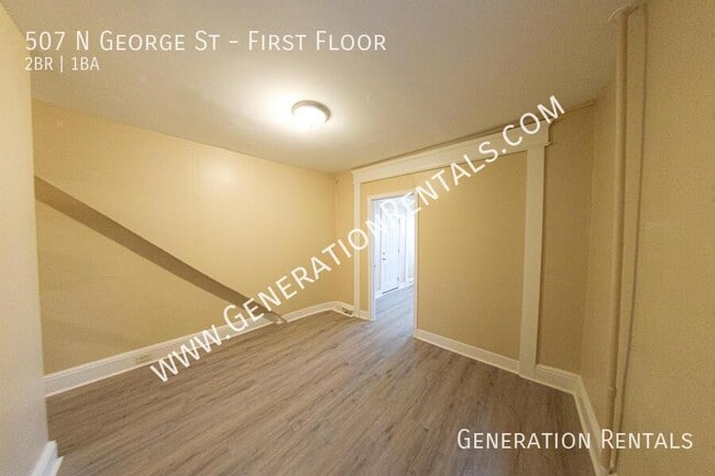 Building Photo - 507 N George St