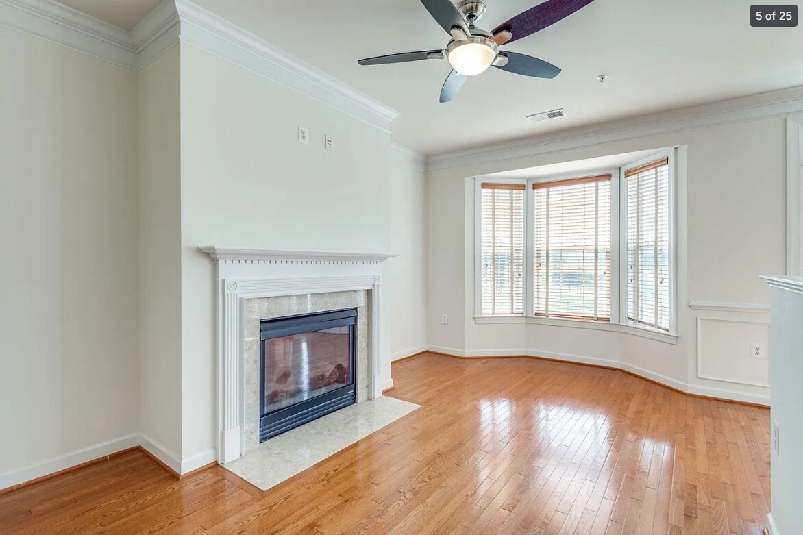 Building Photo - 2458 Curie Ct