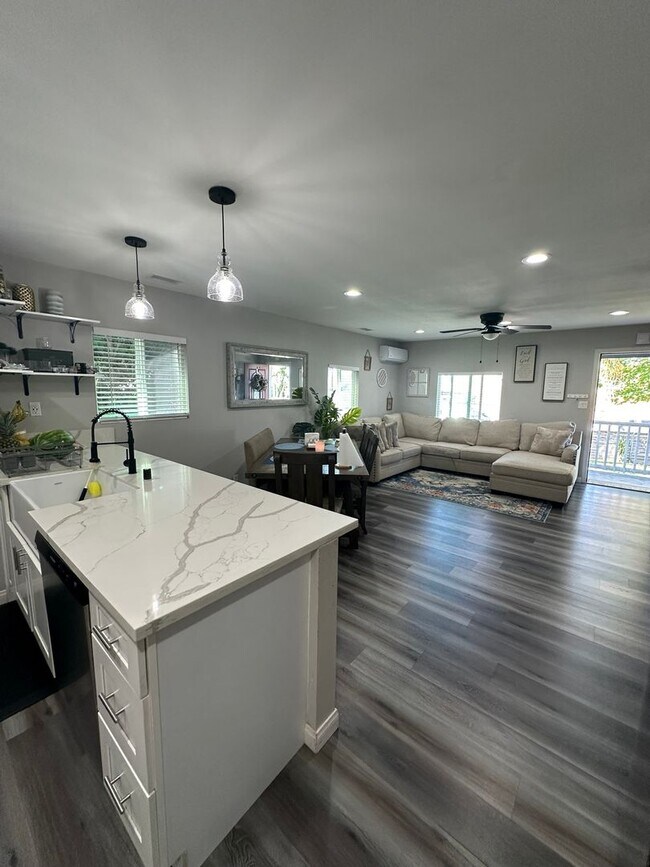 Building Photo - Inviting 3-Bedroom | 2-Bathroom Home in National City