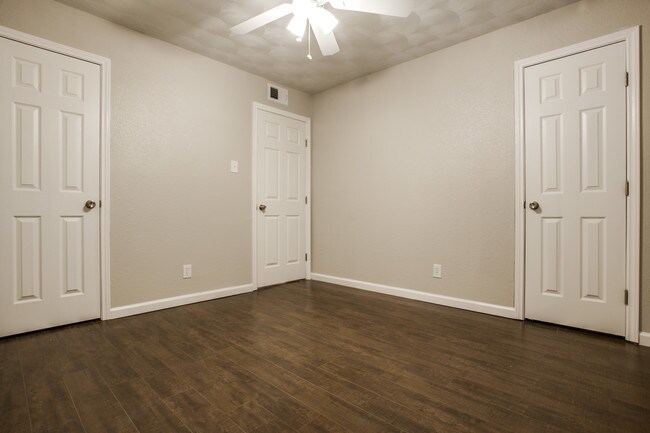 Floorplan - The Wilshire Aprtments