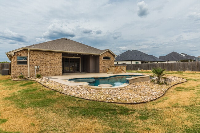 Building Photo - 222 Sand Flat Ln