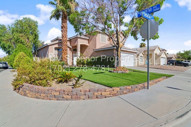 Building Photo - NW!! 4 bedrooms!! Bed & Bath DownStairs!!! RV Parking!!! Synthetic Grass Front yard!! Real Grass ...