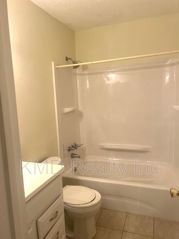 Building Photo - 3627 Maple Glen Ln