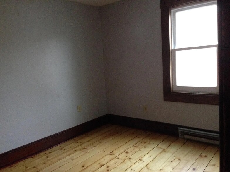 Bedroom - 63 Hickok Street