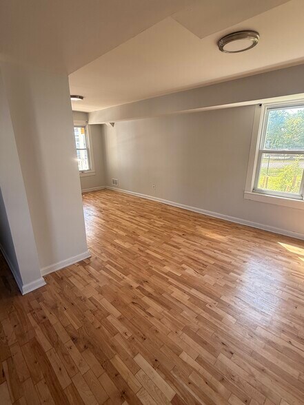 Building Photo - 21 Avenue A