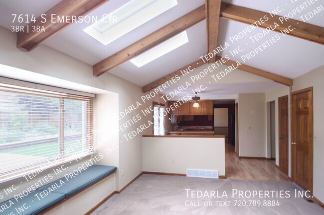 Building Photo - 7614 S Emerson Cir