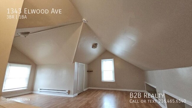 Primary Photo - 1343 Elwood Rd