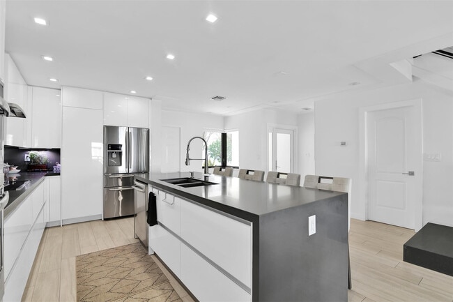 Building Photo - 1035 Boca Cove Ln