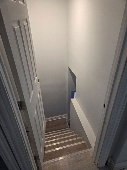 Building Photo - 6615 S Bishop St